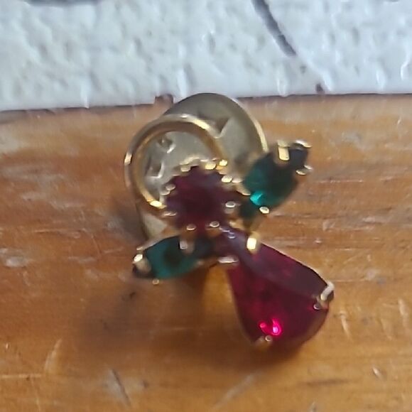 angel Tac Pin - Picture 1 of 2